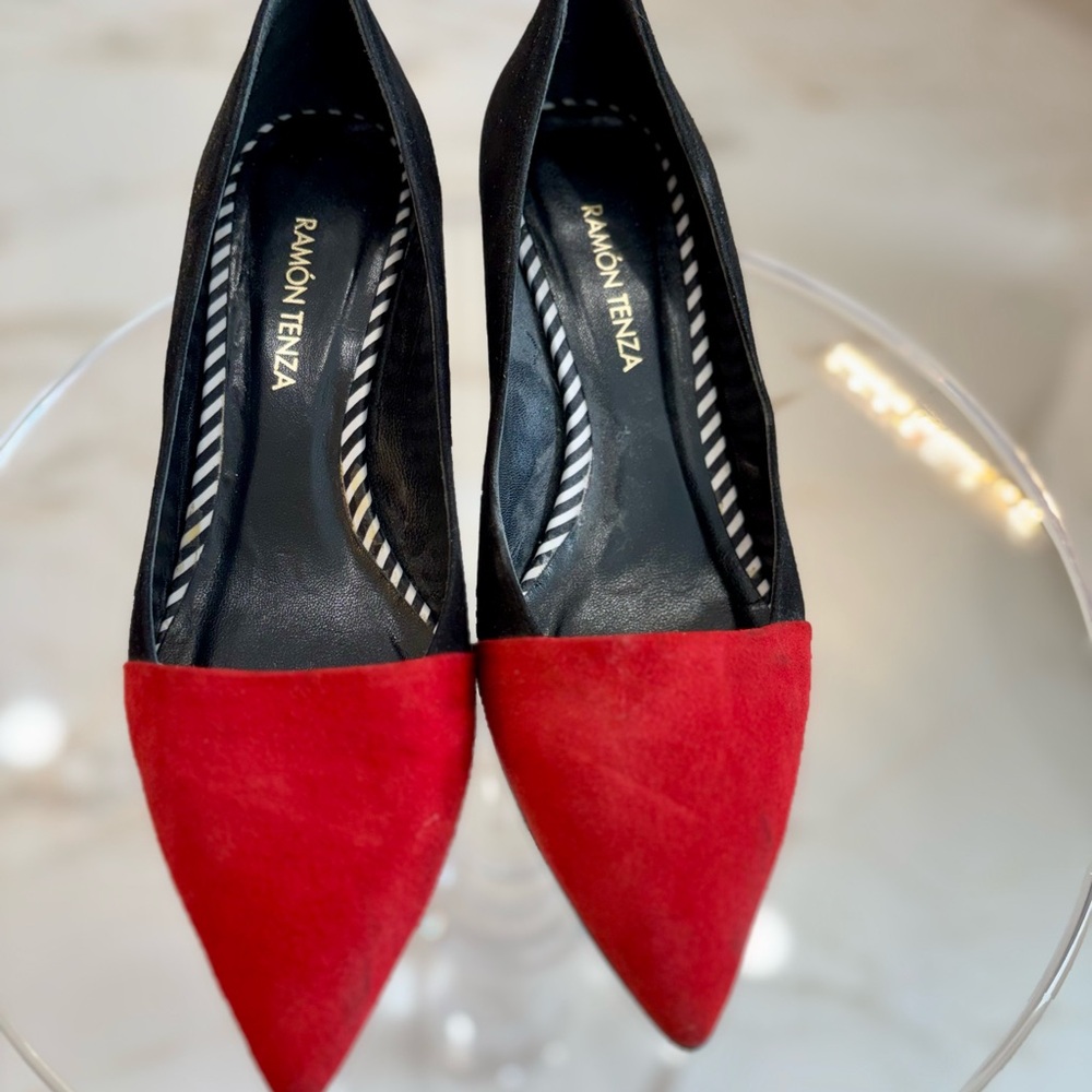 Ramon Tenza Bold Red and Black Heels - Picture 2 of 7
